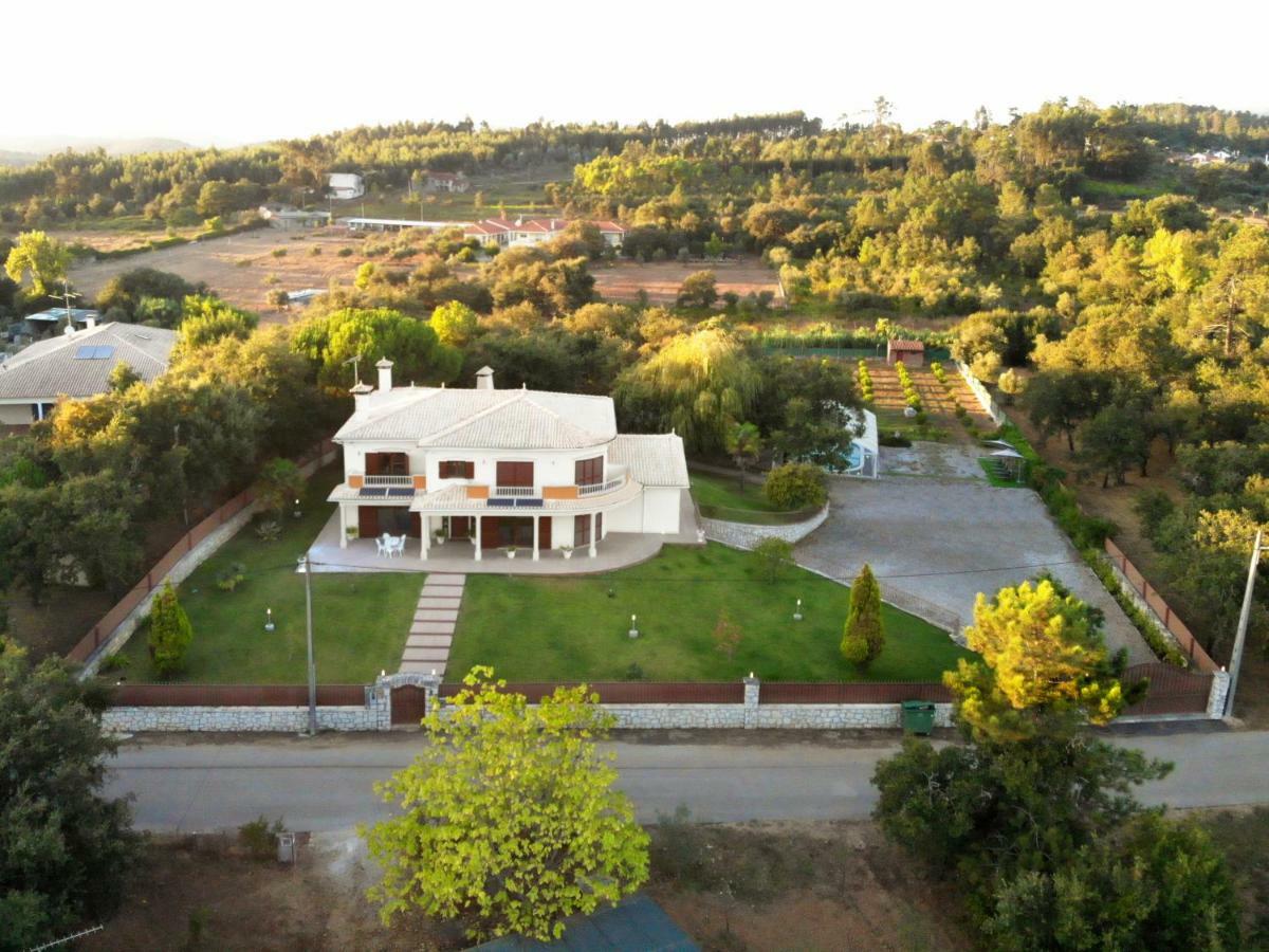 Avelar Casa Do Casalinhoヴィラ エクステリア 写真